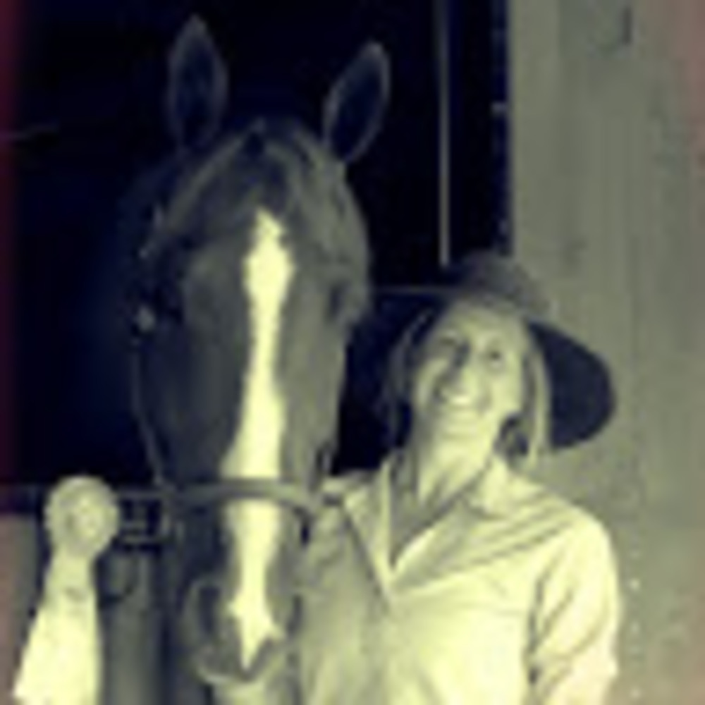 Meet your Posher, Crystal
